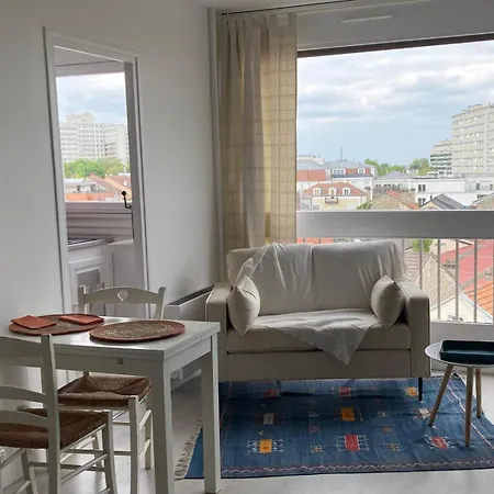 Spacieux Vue Sur Paris Et Tour Eiffel Proche Paris Apartamento